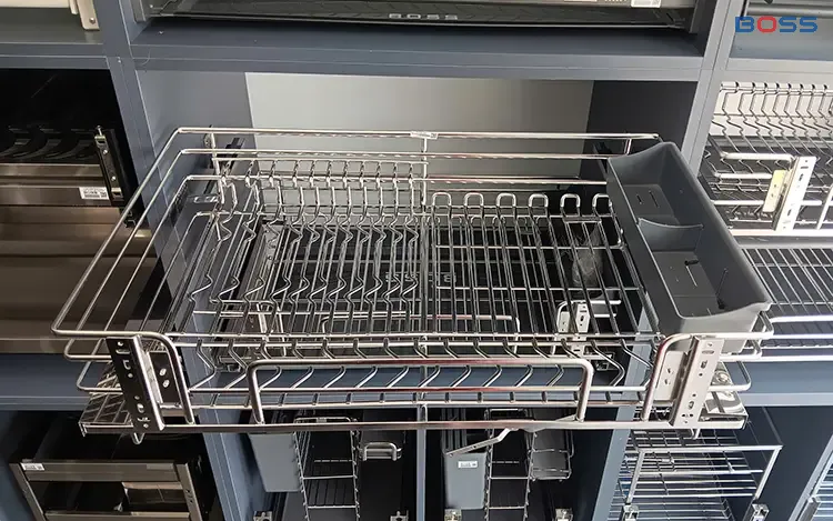 gia-bat-dia-du-tru-ray-giam-chan-inox-304-boss